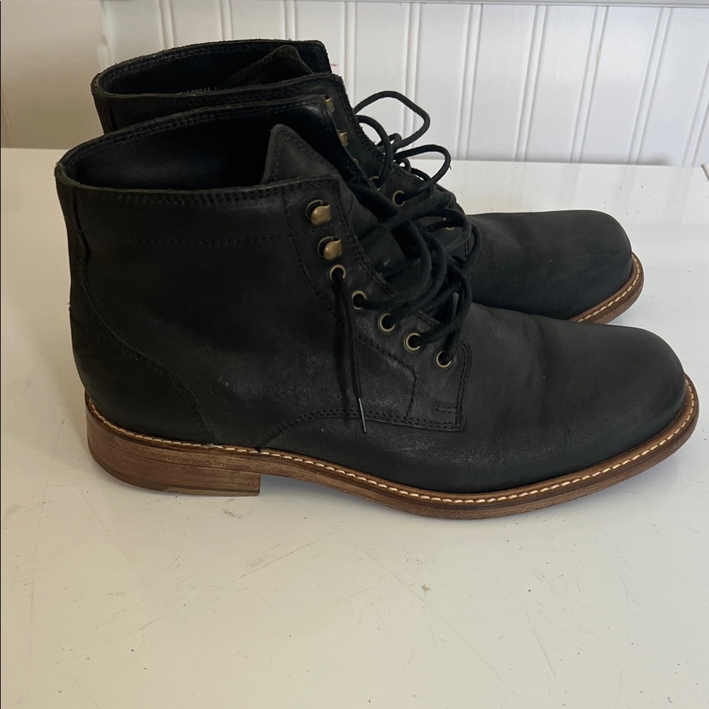 Cole Haan Black Leather Men's Boots size 8.5